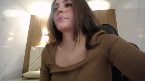 Snapshot of mia_adams_a_ chatting on October 2025 08:17:01 PM Mia online show from October 2025 08:17:01 PM