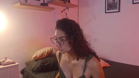Snapshot of mia_belmont chatting on July 2026 01:08:01 AM Belmont and Mia online show from July 2026 01:08:01 AM
