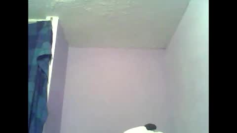 Snapshot of mia_berris chatting on May 2026 12:22:02 PM mia_berris online show from May 2026 12:22:02 PM