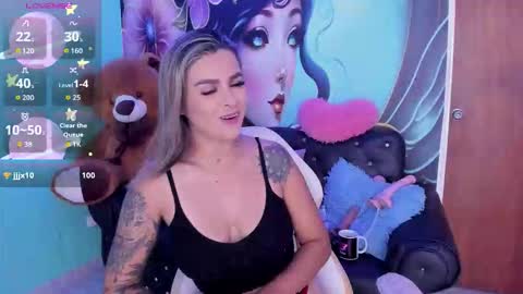 Mia online show from February 2026 09:09:02 PM