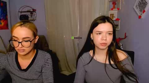 Snapshot of mia_blazing chatting on March 2026 10:07:01 AM Mia online show from March 2026 10:07:01 AM