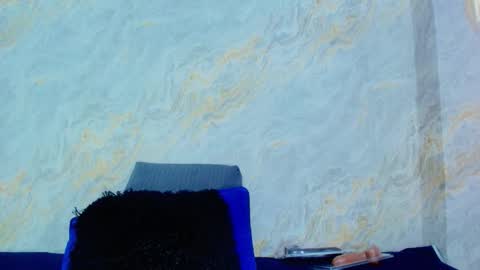 Mia  online show from March 2026 12:01:02 PM