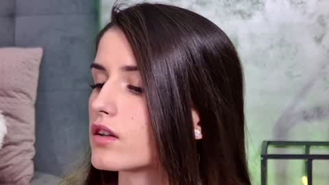 Freya Allen online show from February 2025 12:19:01 AM