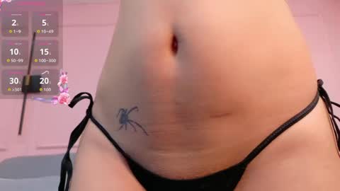 Mia 3 online show from May 2026 08:48:02 PM
