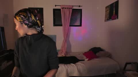 Snapshot of mia_crazysweet chatting on February 2026 07:34:02 PM Mia Sandoval online show from February 2026 07:34:02 PM