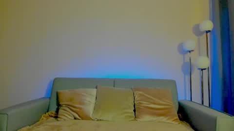 Sarah Luna online show from March 2026 11:37:02 AM