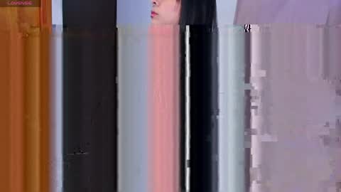 Mia online show from April 2026 08:54:02 PM