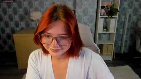 Snapshot of mia_e1fie chatting on August 2026 12:42:01 AM mia_e1fie online show from August 2026 12:42:01 AM