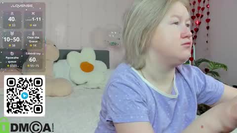 Mia online show from February 2026 02:53:02 AM