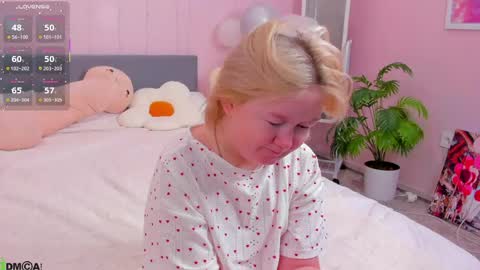 Mia online show from March 2026 02:48:01 AM