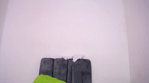 M I A online show from November 2025 10:48:02 AM