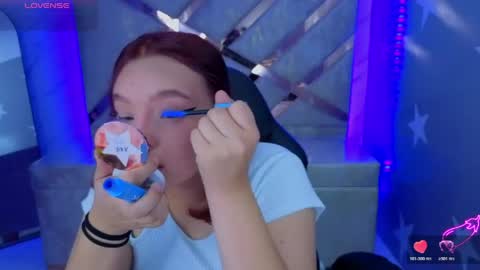 Snapshot of mia_foster_t chatting on May 2026 01:28:01 PM Mia online show from May 2026 01:28:01 PM