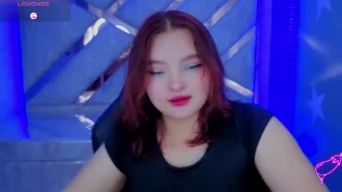 Snapshot of mia_foster_t chatting on June 2026 03:06:02 PM Mia online show from June 2026 03:06:02 PM