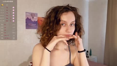 Mia  online show from February 2025 09:37:01 AM