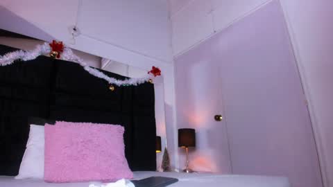 MIA online show from December 2024 10:02:02 PM