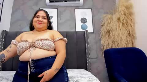 Snapshot of mia_ginger_bbw chatting on June 2026 08:00:02 PM mia online show from June 2026 08:00:02 PM