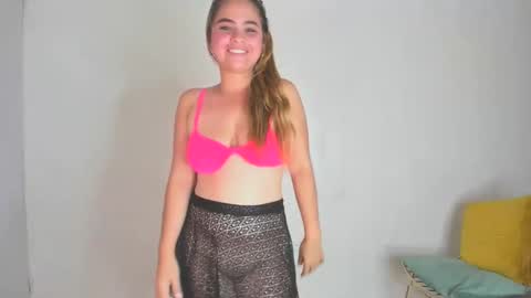 Snapshot of mia_hansper chatting on January 2025 02:48:02 AM Mia online show from January 2025 02:48:02 AM