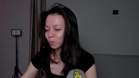 Mia online show from February 2026 09:43:01 AM