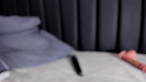  I am Mia  online show from February 2025 05:15:01 PM