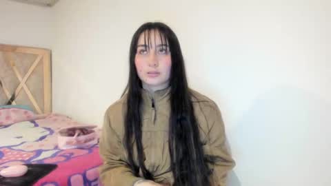 mia kaneee online show from November 2025 07:21:01 PM