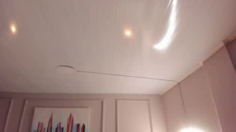 Mia online show from February 2026 02:34:02 AM