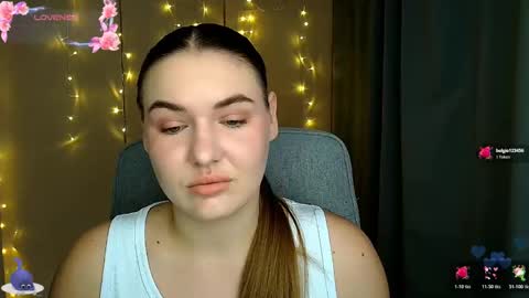 mia_lemm online show from November 2025 08:37:02 AM