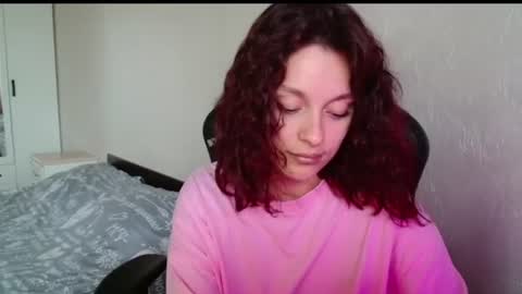 Snapshot of mia_luiza chatting on June 2026 09:34:01 AM mia_luiza online show from June 2026 09:34:01 AM