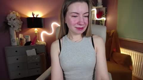 Mia online show from January 2025 07:57:01 AM