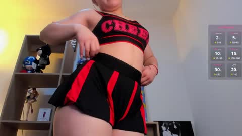 Snapshot of mia_moralez chatting on May 2026 01:08:01 PM MIA online show from May 2026 01:08:01 PM