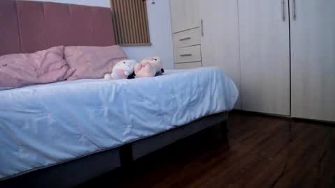 Snapshot of mia_nevaeh chatting on May 2026 07:52:01 PM Mia Nevaeh - follow me online show from May 2026 07:52:01 PM