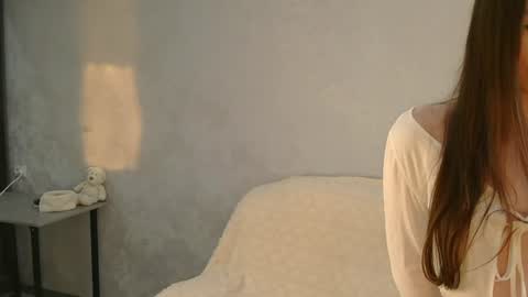 Snapshot of mia_pinkie chatting on June 2026 08:23:01 PM Mia online show from June 2026 08:23:01 PM