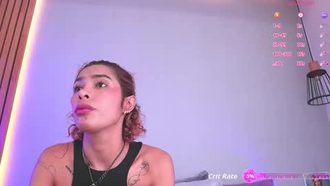 Mia Reeves online show from November 2025 06:51:01 PM