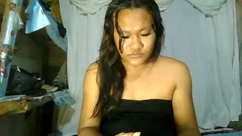 Snapshot of mia_revita chatting on June 2026 05:48:02 PM mia_revita online show from June 2026 05:48:02 PM