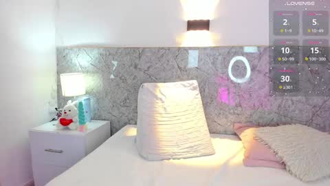 Snapshot of mia_rom chatting on January 2025 12:31:01 PM Mia online show from January 2025 12:31:01 PM