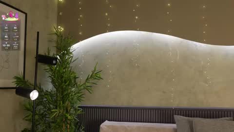 Snapshot of mia_rosalie chatting on May 2026 11:36:01 AM mia_rosalie online show from May 2026 11:36:01 AM