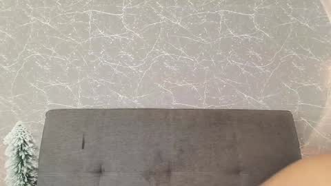 Snapshot of mia_roux13 chatting on December 2024 09:58:02 PM Mia Roux online show from December 2024 09:58:02 PM