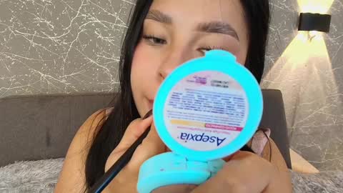 Snapshot of mia_roux13 chatting on January 2025 12:53:01 AM Mia Roux online show from January 2025 12:53:01 AM