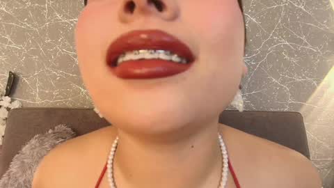 Snapshot of mia_roux13 chatting on February 2025 01:00:02 AM Mia Roux online show from February 2025 01:00:02 AM
