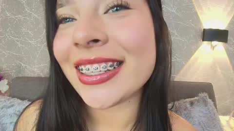 Snapshot of mia_roux13 chatting on February 2025 07:43:02 PM Mia Roux online show from February 2025 07:43:02 PM