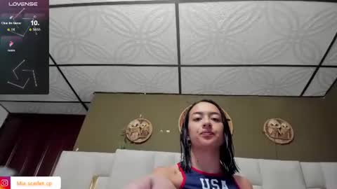 MIA HOT online show from June 2026 12:17:01 PM