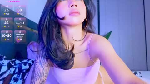 Mia online show from February 2026 03:59:01 PM