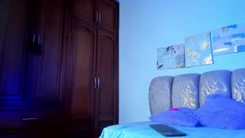 Snapshot of mia_sweetie1 chatting on July 2026 07:18:01 PM mia_sweetie1 online show from July 2026 07:18:01 PM