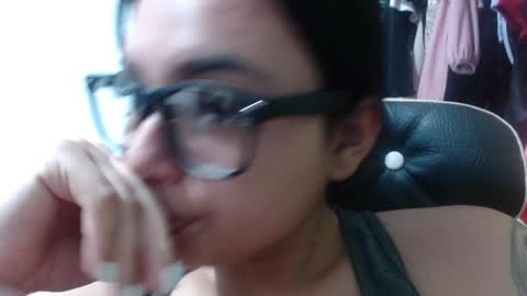 mia_w22 online show from November 2025 04:39:02 AM