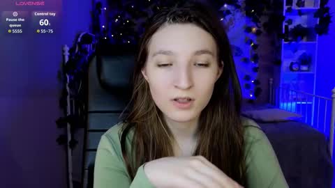 Snapshot of mia_weawer chatting on February 2026 10:30:02 AM Mia online show from February 2026 10:30:02 AM