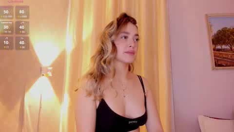 Mia White  online show from March 2026 12:38:01 PM