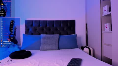    online show from January 2025 01:39:02 AM