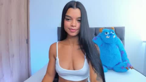    online show from October 2025 04:51:01 PM