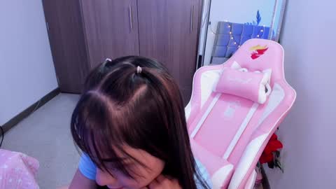 Snapshot of miaa_06 chatting on January 2025 11:45:01 PM mia  nicolle online show from January 2025 11:45:01 PM