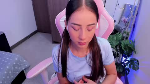 Snapshot of miaa_06 chatting on February 2025 05:34:02 AM mia  nicolle online show from February 2025 05:34:02 AM