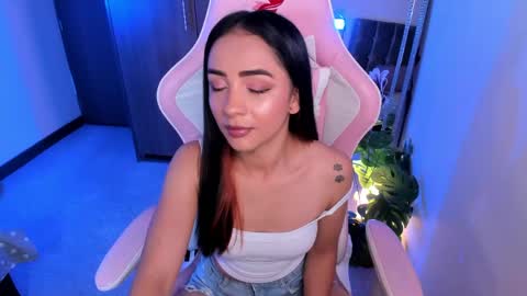 Snapshot of miaa_06 chatting on June 2026 01:09:01 AM mia nicolle online show from June 2026 01:09:01 AM